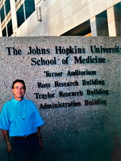 Перед лекцией в Johns Hopkins University (Балтимор, США, 1991)